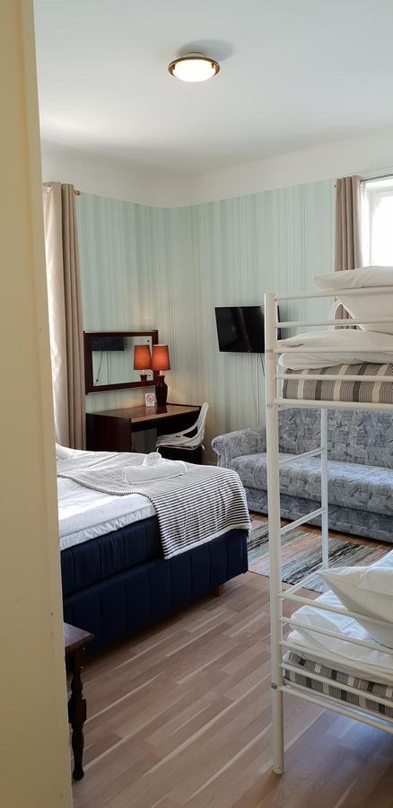A Marican Hostel & Hotel ノルチェピング エクステリア 写真
