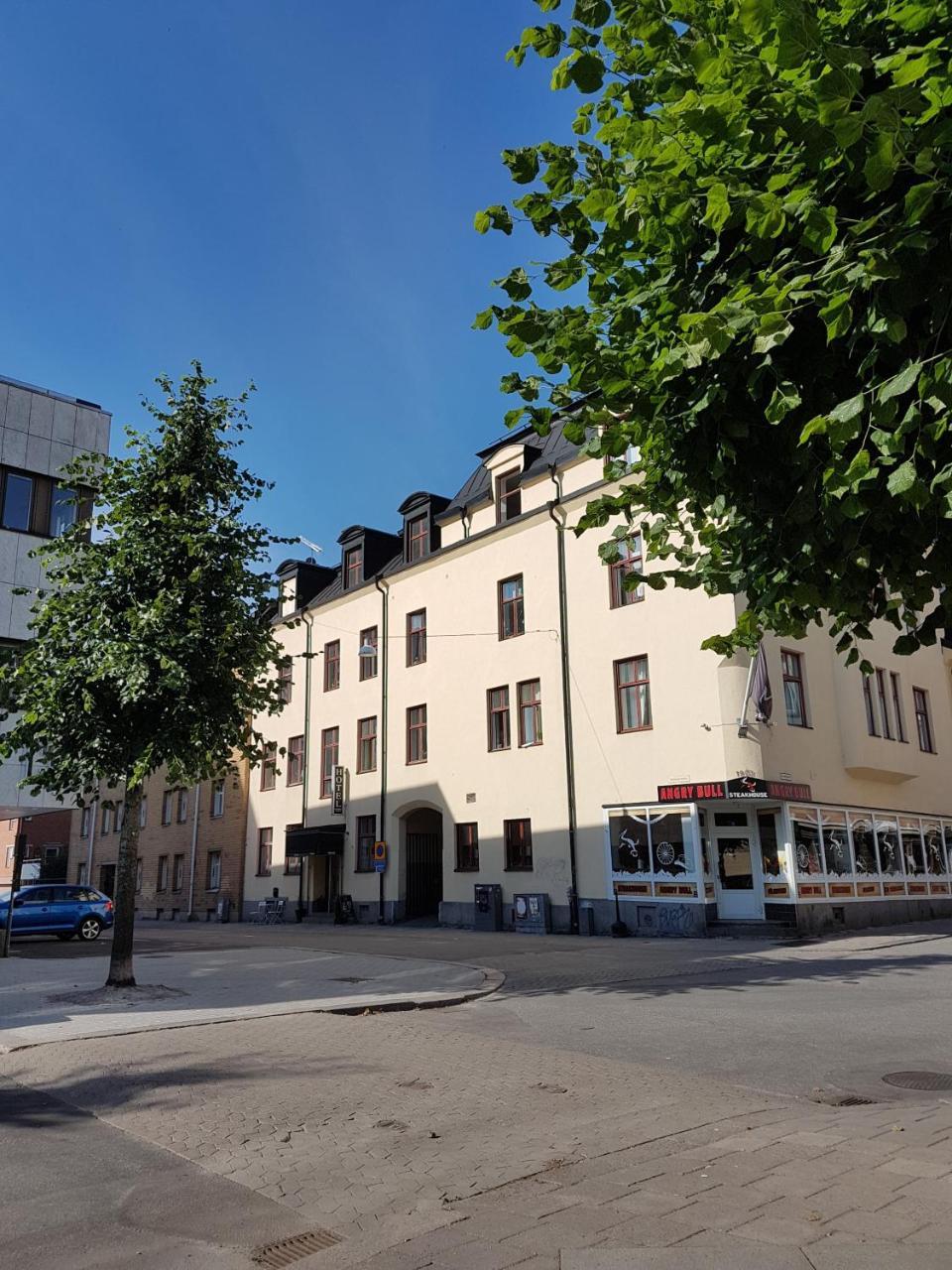 A Marican Hostel & Hotel ノルチェピング エクステリア 写真